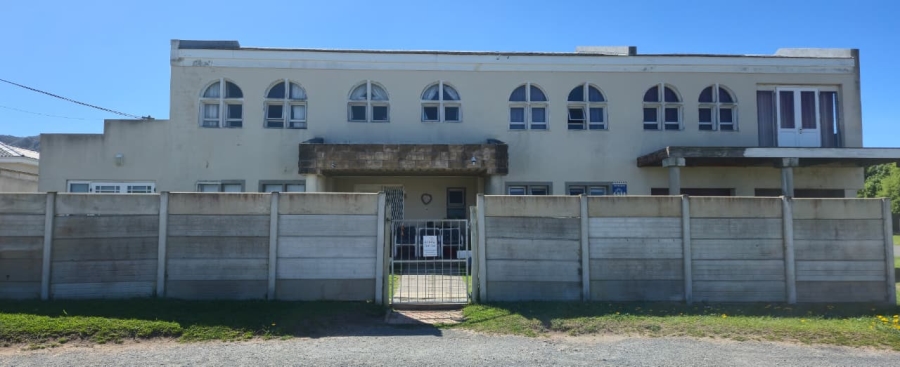 4 Bedroom Property for Sale in Franskraal Western Cape